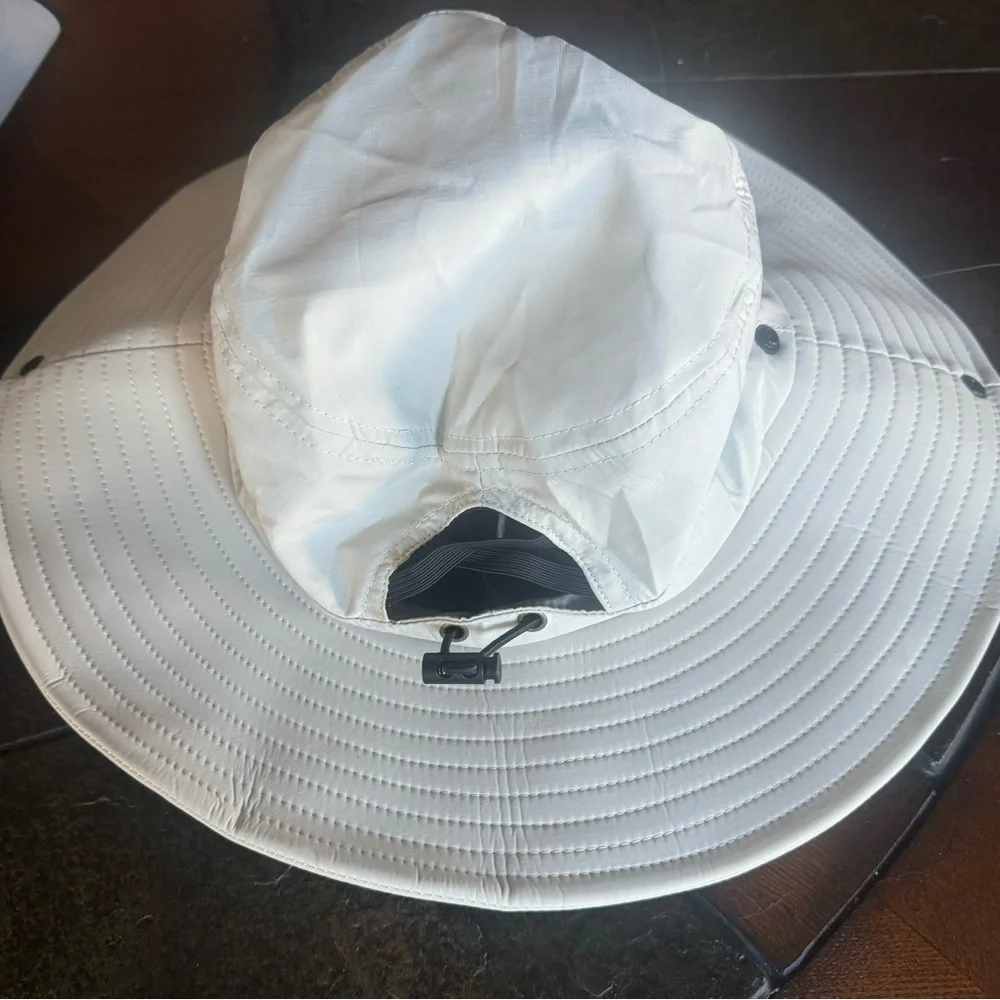 - JS Lifestyle UV sun protection hat with ponytail holder NWoT
